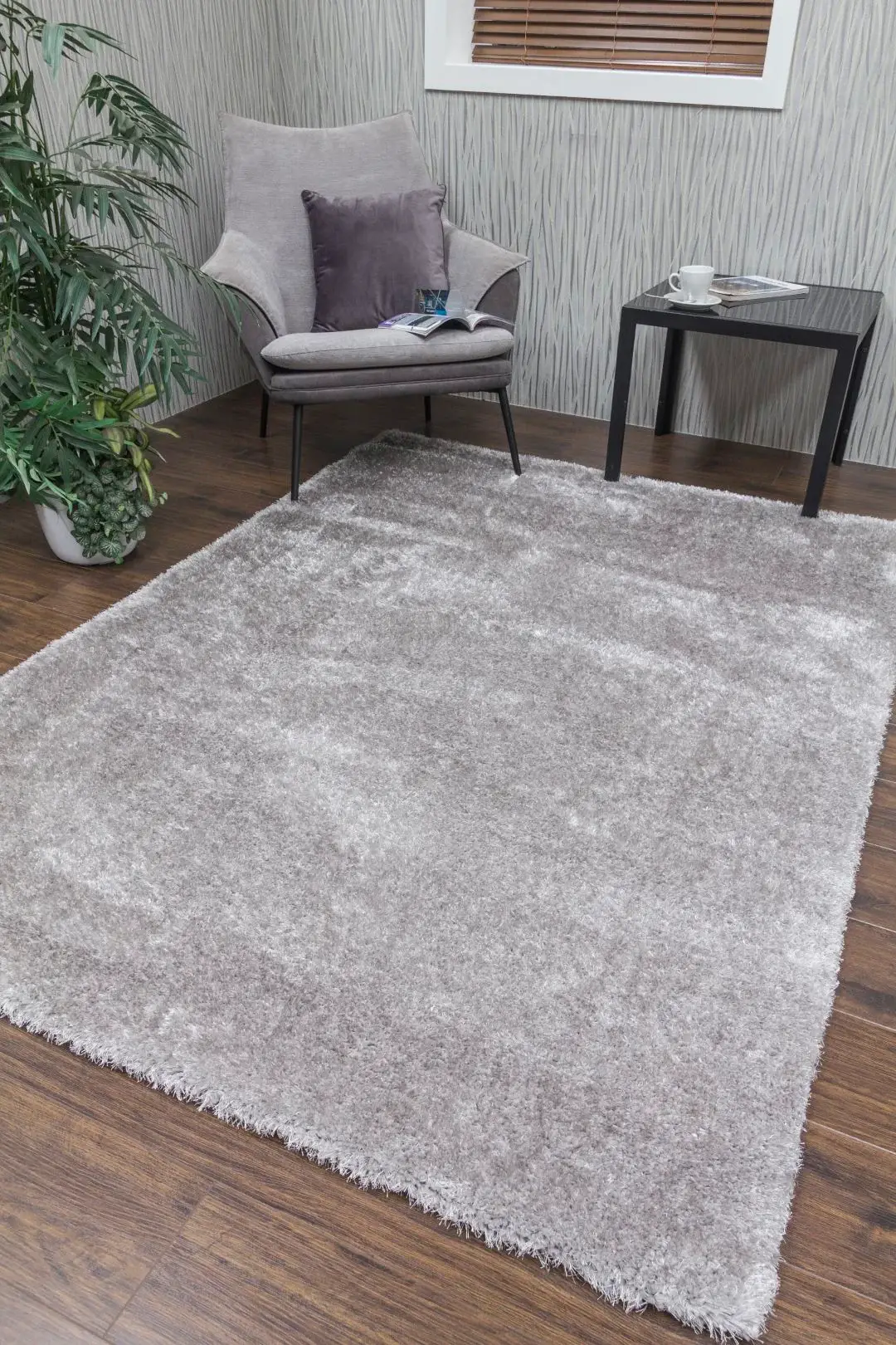 SILVER SILKY SOFT SHINY SHAG PILE RUG
