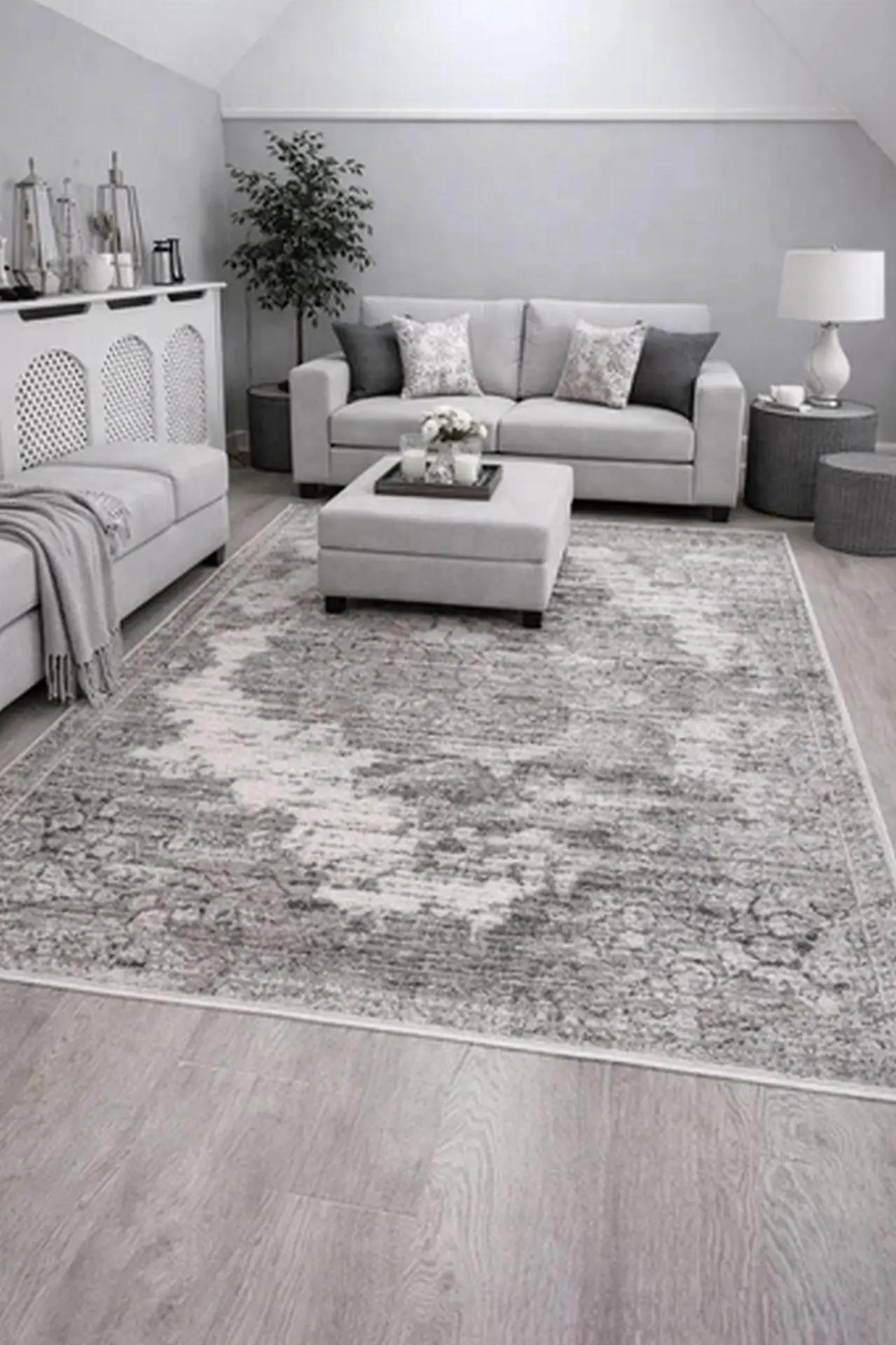 Bohemian Vintage Traditional Distressed Faded Natural Beige Grey Colored Medallion Mat